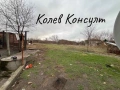 продавам две двуетажни къщи в един общ двор в село Навъсен, община Симеоновград, снимка 4