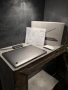 КАТО ЧИСТО НОВ Macbook Pro 13.3" + Magic Mouse + USB C HUB, снимка 6