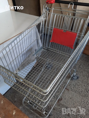 Голяма пазарска метална количка с 4 колелета за пазаруване марка WANZL модел D101RC, снимка 5 - Други - 53974731
