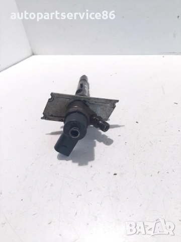 Инжектор дюза Bosch за Audi A8 3.3 TDI AKF (2002) 057130276G 0445110066