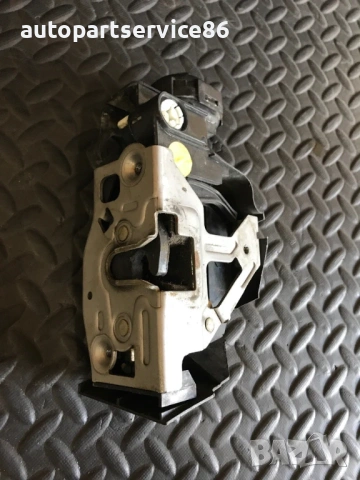 Механизъм за заключване на предна лява врата за Mercedes A Class W168 (1997-2002) 1687230008