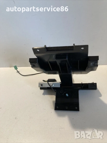 Държач за лайсна / облицовка за Subaru Outback 2.0D (2010) 66203AJ020 