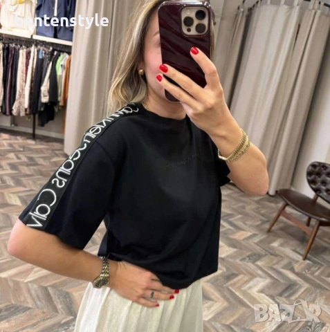 Дамски тениски Calvin Klein различни модел , снимка 4 - Тениски - 54589065