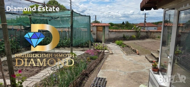 Двуетажна къща в село Зетьово, общ. Чирпан, снимка 4 - Къщи - 55021706