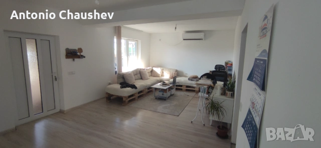 Продавам двуетажна къща, снимка 6 - Къщи - 54305489