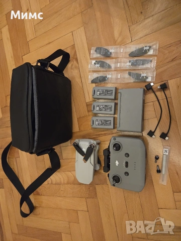 Дрон DJI Mini 2 Fly More Combo