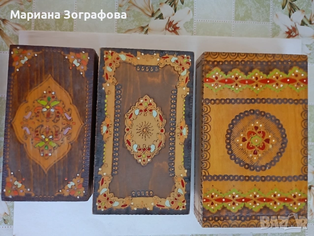 Антики, етно сувенири и ръчна изработка – мрамор, абанос, пирографирани кутии, винтидж бижута, снимка 15 - Антикварни и старинни предмети - 50113470