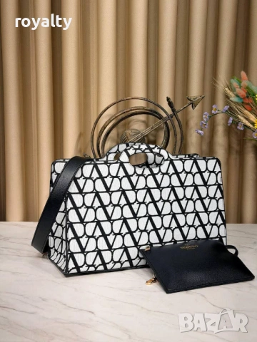 Valentino Нова Кожена Дамска Чанта Валентино Различни Цветове , снимка 4 - Чанти - 54621465