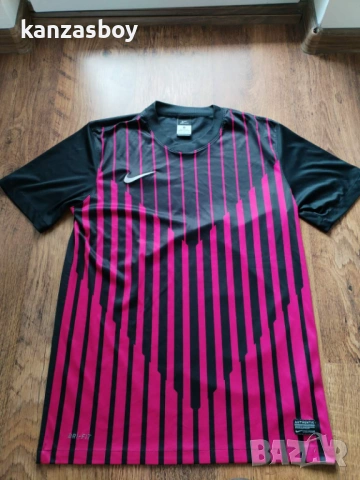 nike dri fit - страхотна мъжка тениска M КАТО НОВА, снимка 5 - Тениски - 54662639
