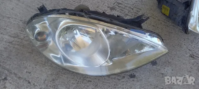 Десен фар Mercedes W169 A-Class, снимка 3 - Части - 55512851