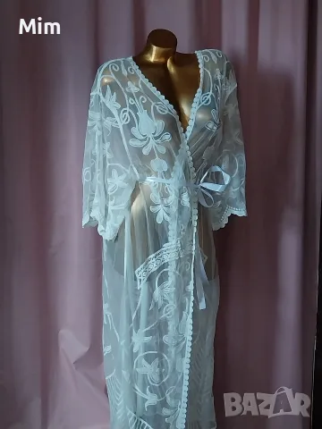 Бял дантелен халат , снимка 4 - Нощници - 55319321