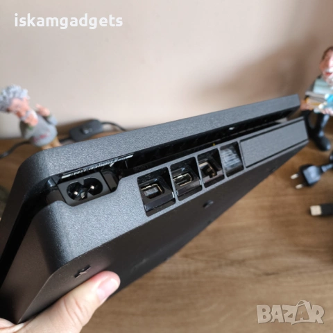 PS4 Sony PlayStation 4 Slim CUH-2116A и Grand Theft Auto V, снимка 10 - Игри за PlayStation - 54224274