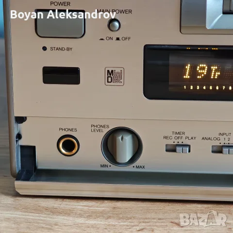 Аудиофилски MiniDisc плеър Onkyo MD-122 с оригинално дистанционно, снимка 4 - Декове - 55568830