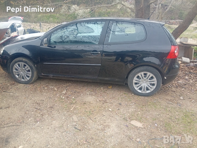 Volkswagen Golf Golf V 1.6 i на части . Фолцваген голф 5