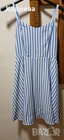 разкроена рокля на райета- Old Navy , снимка 2 - Рокли - 54310658