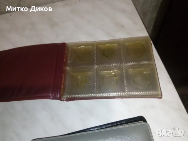 Класьор за монети като нов 2броя, снимка 2 - Нумизматика и бонистика - 55414201