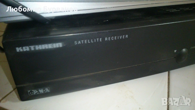 Сателитен приемник, снимка 9 - Приемници и антени - 54324654