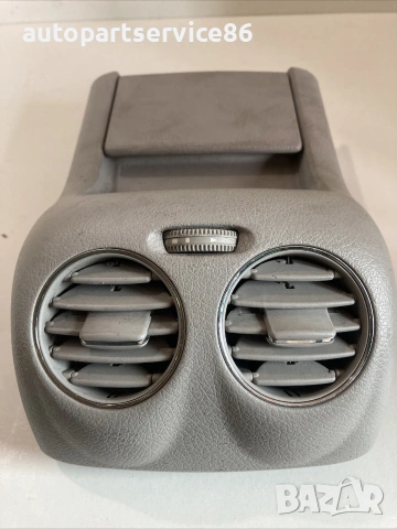 Заден централен въздуховод за Mercedes CLK W209 CLK320 (2005) 2096806239, снимка 3 - Части - 55176101