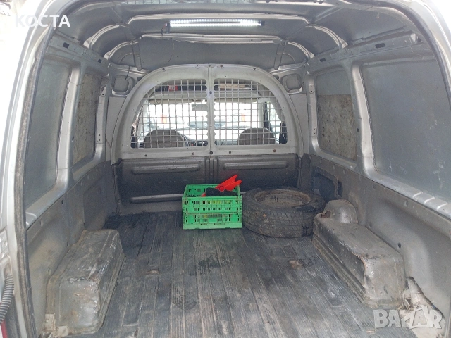 VW Caddy , снимка 5 - Автомобили и джипове - 54030475