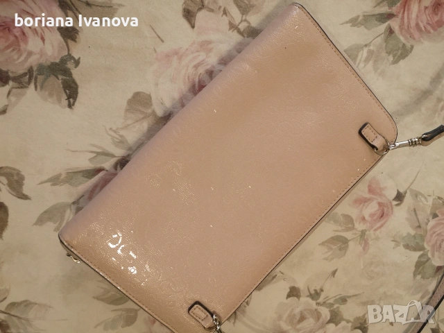 Guess , снимка 8 - Чанти - 54404382