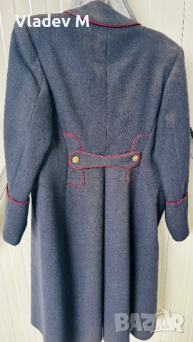 Оригинален офицерски зимен шинел , снимка 2 - Антикварни и старинни предмети - 54161589