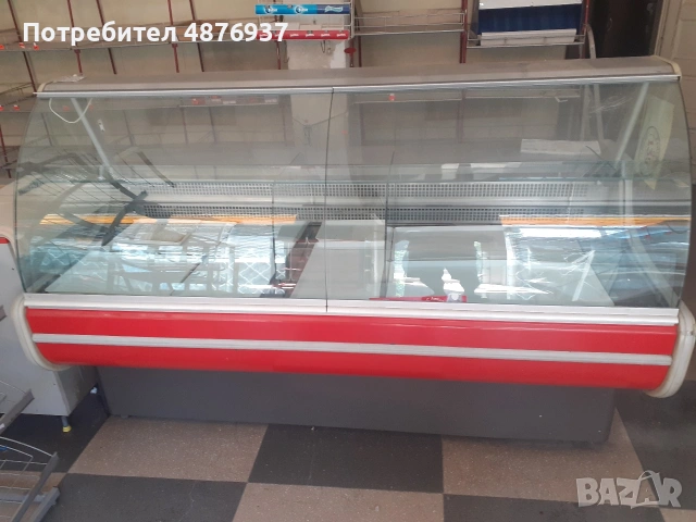 хл витрина 2м широка 110см висока 140 см
