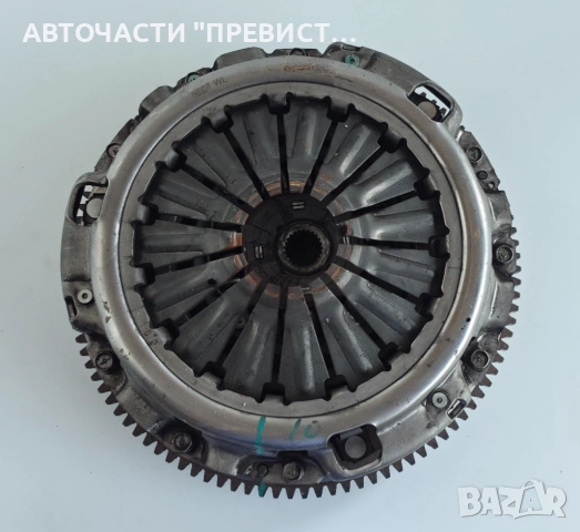 Маховик Съединител Нисан Навара Патфайндер Nissan Navara D40 Patfinder R51 2.5Dci 174кс, снимка 2 - Части - 54782740