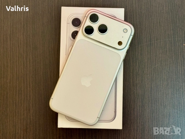 Apple iPhone 17 Pro Max 256GB / 7 цикъла / 100% батерия / КАТО НОВ ! ! !