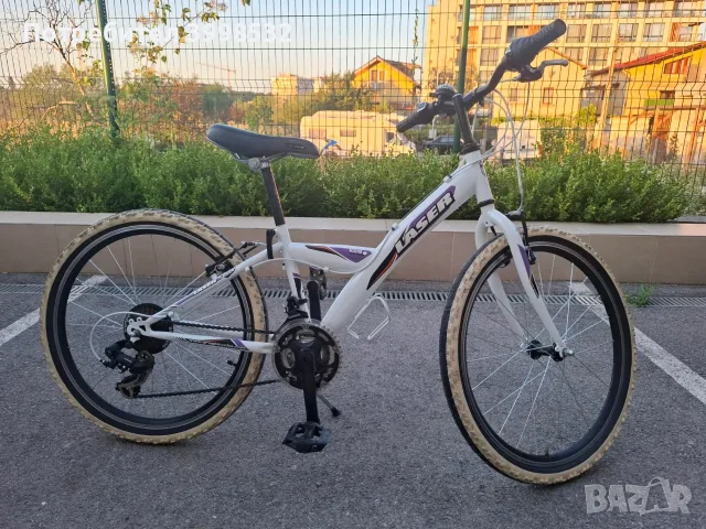 Юношески велосипед Drag Laser 24" бял 18 скорости Shimano