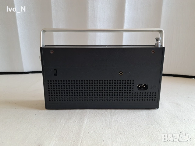 Ретро радио ITT-Schaub- Lorenz-Junior-Automatic-103., снимка 4 - Радиокасетофони, транзистори - 54956610