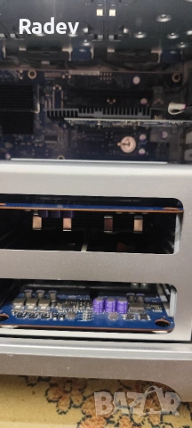 Професионална класика: Работещ Apple Mac Pro 3,1 (8-Core) – 12GB ECC RAM, GeForce GT 710, с Windows, снимка 2 - За дома - 55007739