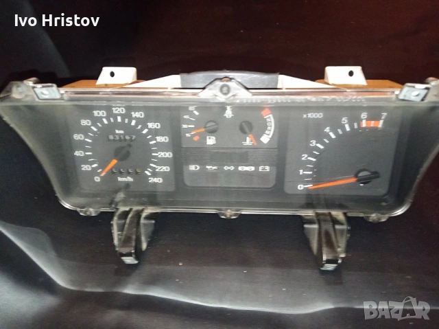 Табло с уредите за Форд Сиера, снимка 5 - Части - 54366786