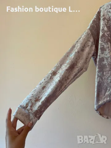2.5 евро розова блуза с качулка от плюшена материя с лъскав отблясък 🌸, снимка 2 - Блузи с дълъг ръкав и пуловери - 55363730