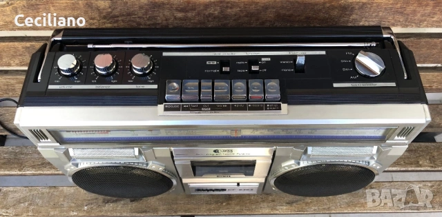 SHARP GF 6363Z -радиокасетофон-Vintage Boombox, снимка 9 - Радиокасетофони, транзистори - 54542797