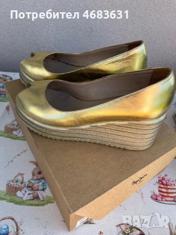 Обувки, снимка 3 - Дамски ежедневни обувки - 54321686