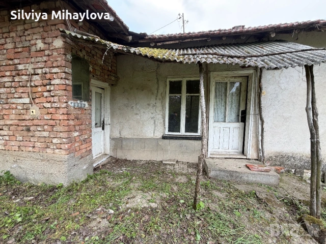Продава се къща в село Черешово област Русе, снимка 14 - Къщи - 54381668