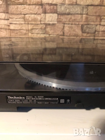 Technics SL-Q300, снимка 9 - Грамофони - 54904310