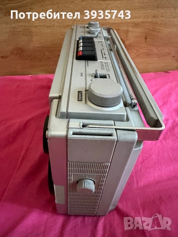 Sanyo M9903LE Japan , снимка 5 - Радиокасетофони, транзистори - 55172284