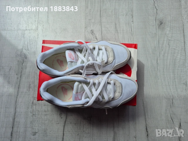 дамски маратонки nike, снимка 4 - Маратонки - 54571441