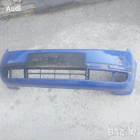 Предна броня за SKODA FABIA 2004г. Бронята е ударена в дясно.
