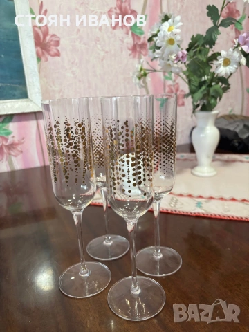 Продавам-Сервиз Чаши