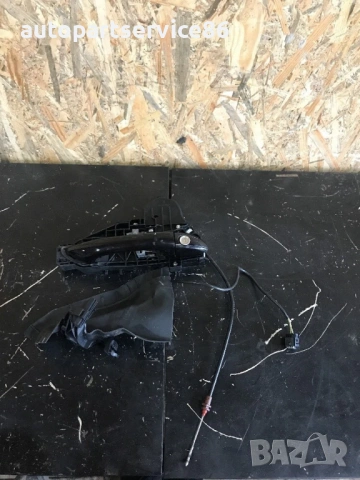 Външна дръжка предна дясна врата за Mercedes ML W164 3.0 CDI 88000 (2010), снимка 3 - Части - 53995697