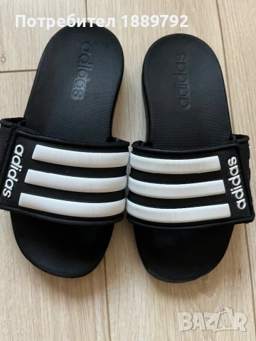 Детски, меки чехли Адидас/ Adidas, снимка 8 - Детски сандали и чехли - 54608434
