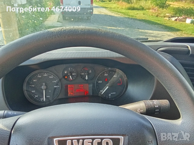 Продавам бус Ивеко , снимка 9 - Бусове и автобуси - 54990275