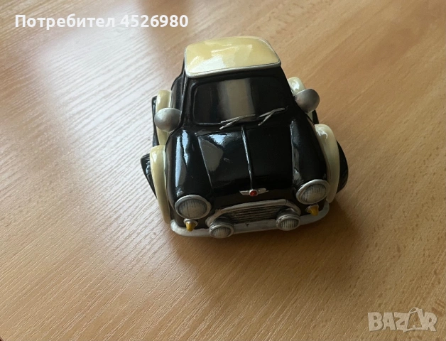 Касичка автомобил