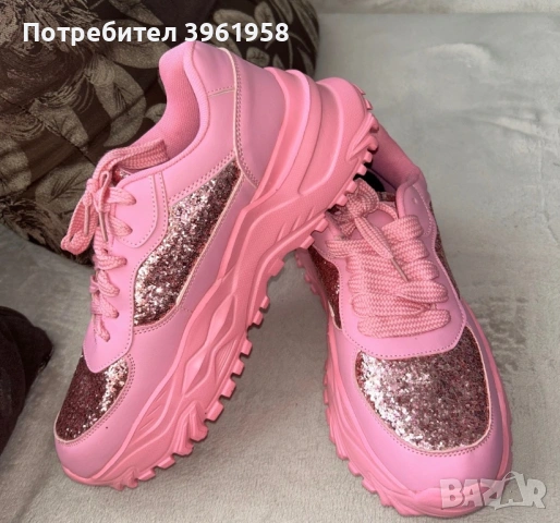 Маратонки, снимка 3 - Детски маратонки - 54573619