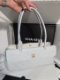 Chanel 26S Baguette Дамска Бяла Чанта Код Brand Luxury Fashion, снимка 1