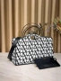 Valentino Нова Кожена Дамска Чанта Валентино Различни Цветове , снимка 4