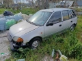 Продавам Suzuki Swift 1.0i GLS. Цяла за части, снимка 2