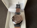 Часовник Daniel Wellington Classic Black със сребърен корпус и черна кожена каишка., снимка 4